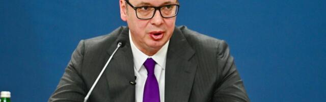 ENERGETSKA STABILNOST ZAGARANTOVANA, DRŽAVA UVEK SPREMNA DA ZAŠTITI GRAĐANE Vučić uverio narod da nema ograničenja kupovine goriva na pumpama: "IMAMO SVEGA"