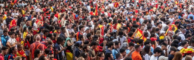 MADRID DOČEKAO SVOJE HEROJE: Španci pozdravili svetske šampione! (FOTO)