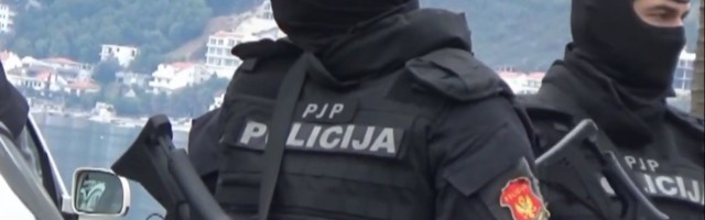 Vijesti: U Budvi uhapšen Brano Mićunović