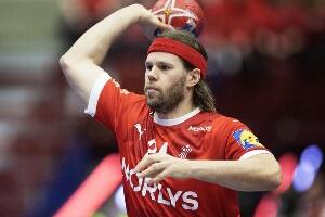 Микел Хансен због стреса ван терена на неодређено време