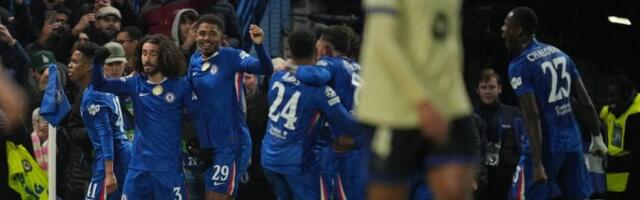 „Pune tribine čudnih navijača“: Neočekivani gost na tribinama Stamford brdiža u Ligi šampiona (VIDEO)