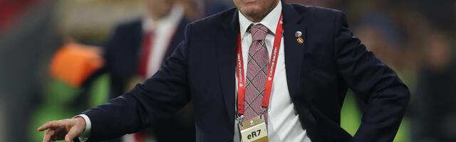 Piksi ponovo u Nagoji, njegovi dresovi se već prodaju za oko 160 evra