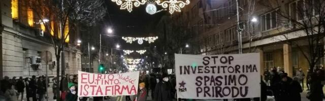 Protest ispred Predsedništva: Zabraniti istraživanje litijuma i bora