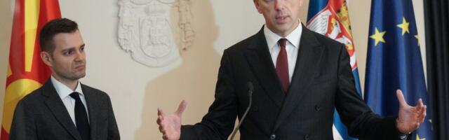 "Srbija i Severna Makedonija uzajamno se podržavaju na putu ka EU": Đurić se sastao sa Mucunskim