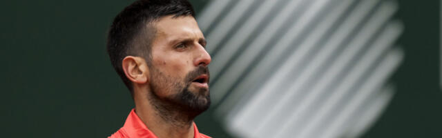 NOVAK U DRUŠTVU PRELEPE GLUMICE: Jelena Đoković morala hitno da reaguje zbog onoga što su uradili! (FOTO)