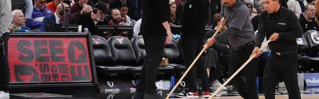 Bez košarke u Čikagu, kondenzacija odložila utakmicu (VIDEO)