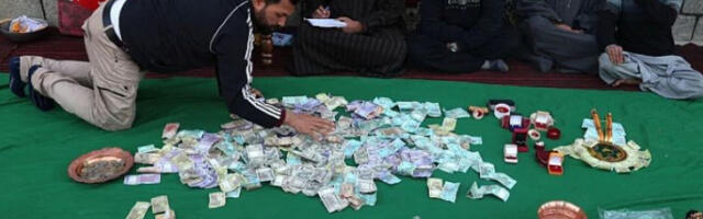 Кашмирци масовно донирали злато и породично благо Ирану