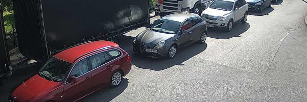 Велике гужве на граничном прелазу Градишка