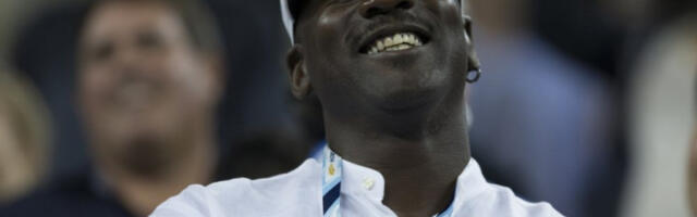 MAJKL DŽORDAN SE VRAĆA U NBA: Nije završio sa košarkom i NBA! (VIDEO)