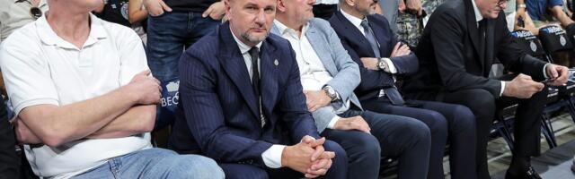 (VIDEO) Žarko Paspalj ponovo na „udaru“ navijača Partizana