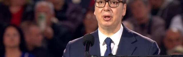 Vučić sa mitings SNS-a: Srbija prošle godine bila napadnuta i spolja i iznutra, vi ste je odbranili