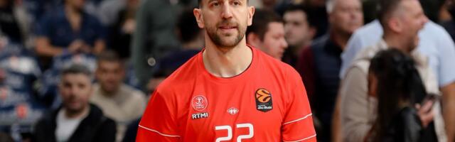 Vasa Micić doživeo veliku neprijatnost u Beogradu: Vratio se u hotel, nije otputovao sa ekipom