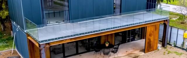 Spojio dva kontejnera i dobio luksuznu kuću: Unutrašnjost ostavila sve bez daha (VIDEO)