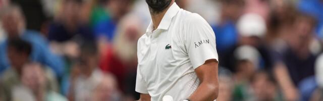 Godine su samo broj, mentalna snaga je večna: Novak Đoković posle petosatnog maratona u polufinalu Vimbldona!