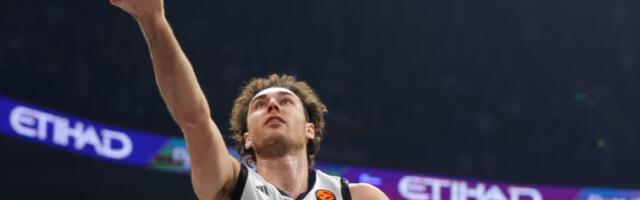 Па­јо­ла две се­зо­не „цр­но-бе­ли”
