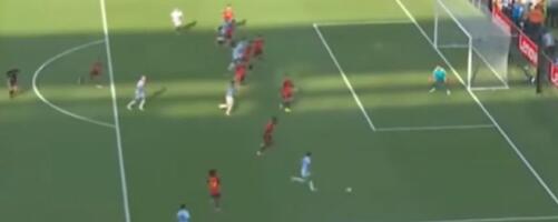 DA NIJE SMEŠNO, BILO BI TUŽNO! Argentinci ne mogu da prebole poraz - nova bizarna TEORIJA ZAVERE zapalila internet: Ukrali su nam gol zbog POCEPANE MREŽE!
