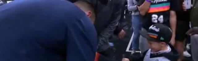 VELIKI GEST NIKOLE JOKIĆ: Srbin raznežio Amere! (VIDEO)