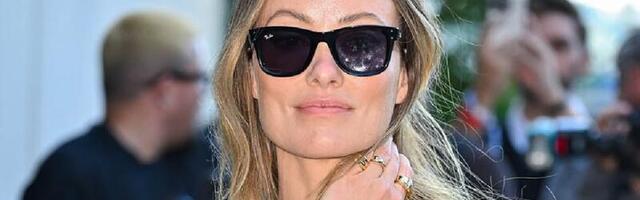 Olivija Vajld zablistala u providnoj haljini od crne čipke