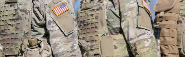 SAD &quot;PREUZIMAJU&quot; GAZU Tramp šalje prekaljenog generala