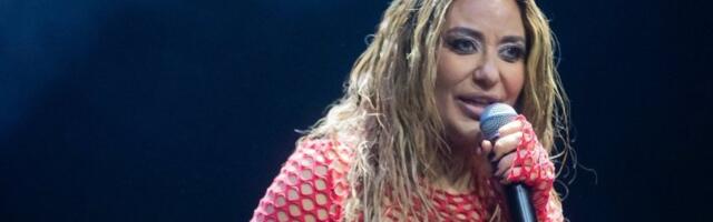 Sela na pod nasred tržnog centra: Ana Nikolić šokirala sve objavom (FOTO)