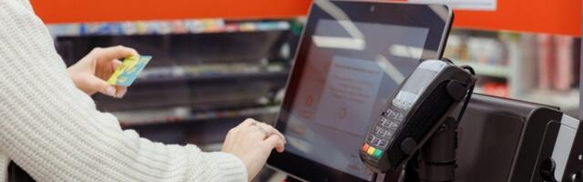 Kako nas samouslužne kase "varaju" da kupimo više nego što nam treba?