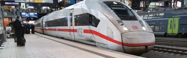 Užas na šinama u Nemačkoj: Dalekovod pao na voz, povređeni putnici