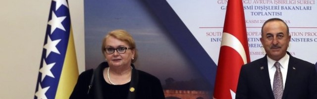 ASTRAZENEKA TUŽI BIH!? Problem nastao zbog izjave ministarke Bisere Turković