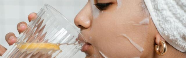 Pravilo od 12 sati: Kada čaša vode postaje izvor bakterija, a evo šta kažu o bakterijama u vodi iz česme