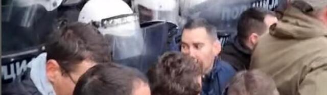Pokret Bravo: U policiji pretučen muškarac (74) koji je uhapšen ispred suda