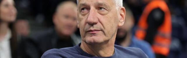 Aco Petrović "pecnuo" Zvezdu (FOTO)