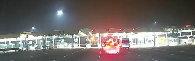 Dve prelaza na granici sa Mađarskom rade duže zbog praznika