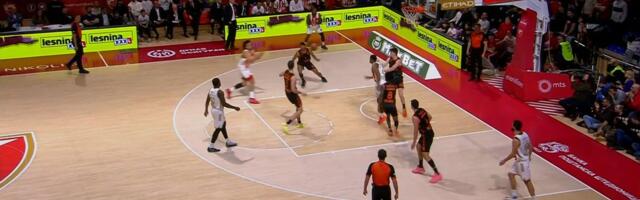 Kakva akcija Batlera i Nvore, Obradović poludeo pored klupe