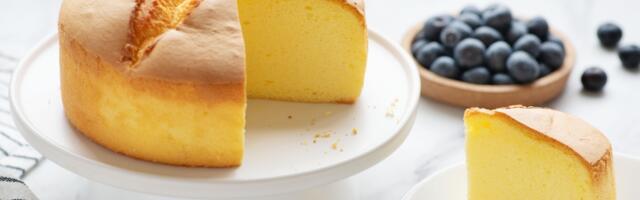 Japanski čizkejk koji se topi u ustima: najmekši desert koji liči na oblak