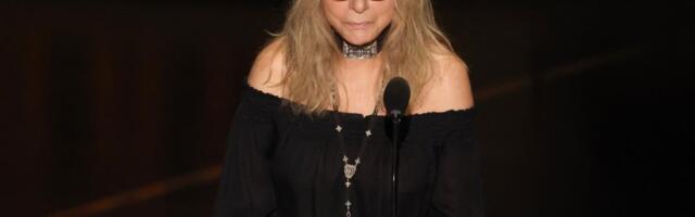 Barbra Strejsend se vratila na scenu Oskara nakon više od decenije pauze u znak emotivne počasti Robertu Redfordu