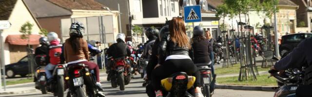 MITROVČANI NE RAZMIŠLJAJU GDE ĆE ZA PRVI MAJ: Grad ponovo postaje centar bajkera i dobrog provoda (FOTO)