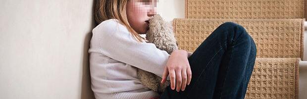 OSUMNJIČENI ZA OBLJUBU DEVOJČICE SA SMETNJAMA U RAZVOJU PUŠTEN DA SE BRANI SA SLOBODE! Oglasio se advokat za Kurir: "Ne pamtim sličnu situaciju"