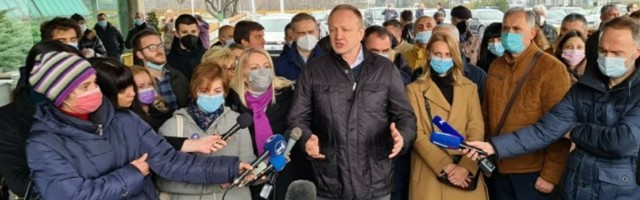 Đilas: Sve je čist falsifikat, prave godinama od mene lopova i ne bi me čudilo da me privedu