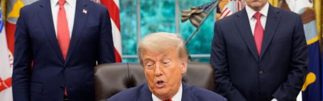 Tramp između izolacije i globalizma