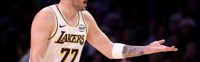 Dončić pobesneo: Lejkersi doživeli debakl protiv Hjustona