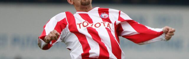 Bio je najveći promašaj Crvene zvezde, a sada je najbolji strelac lige sa 41 godinom