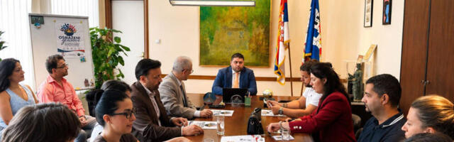 Radionica "Medijska pismenost i izveštavanje medija o romskoj populaciji": Mladim Romima je mesto u redakcijama i institucijama koje donese odluke