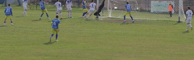 Vranjanci krive sudije za remi: PPT Trstenik - Dinamo Jug 2:2