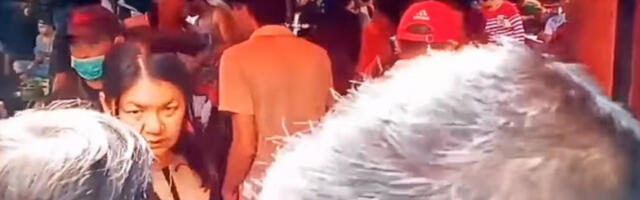 NOVI HAOS U ZLOGLASNOM VUHANU! Ogroman broj vozila stao nasred puta, bizarne scene zaprepastile sve (VIDEO)