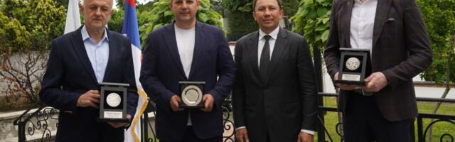 SPEKTAKL NA NIVOU: Čelnici World Boxinga oduševljeni organizacijom turnira "Beogradski pobednik"