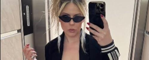 SKINULA 30 KILOGRAMA BEZ KAPI ZNOJA! Naša pevačica se prepolovila, a ovo je njena tajna za mršavljenje: Imala je dva obroka dnevno!