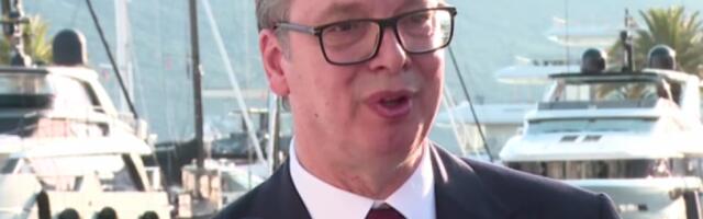 NEĆU RUŠITI POLITIKU PREMA EU KOJU GODINAMA GRADIM! Vučić jasno poručio u Tivtu: Sarađivaćemo i sa ostalima