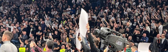 NAJPOTRESNIJA SCENA IZ ARENE: Devojčica roni krokodilske suze zbog Željka Obradovića! (VIDEO)