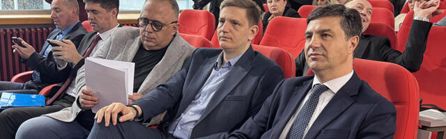 Niški studenti: Izbor predsednika Skupštine i dodela mandata novoj odbornici bez kvoruma, ozbiljno urušavanje pravnog poredka