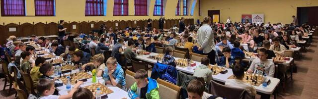 Na Paliću svečano otvoren 19. festival mladih šahista