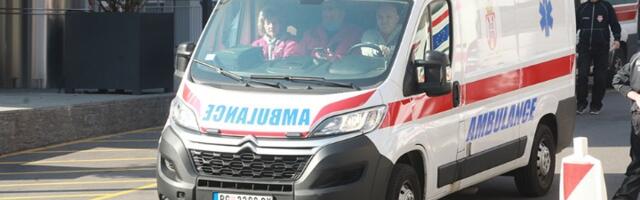 Dvoje teško povređeno u saobraćajnim udesima u Beogradu